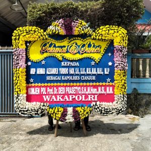 Karangan Bunga Papan